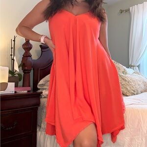 Size M bright orange flowy dress with pockets